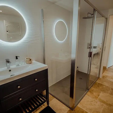 Willa Des Vignes - Piscine - Jacuzzi - 18 Pers Cazes-Mondenard