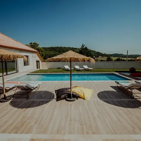 Des Vignes - Piscine - Jacuzzi - 18 Pers Willa