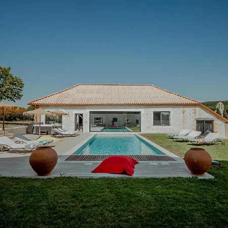 Des Vignes - Piscine - Jacuzzi - 18 Pers Cazes-Mondenard