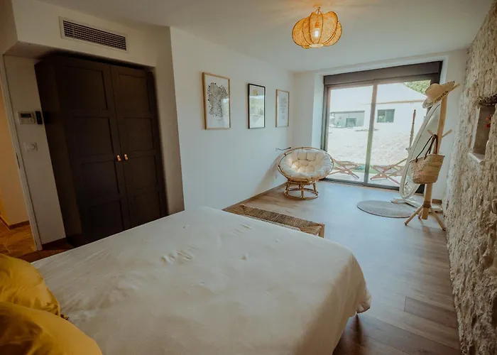 Des Vignes - Piscine - Jacuzzi - 18 Pers Cazes-Mondenard