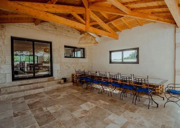 Des Vignes - Piscine - Jacuzzi - 18 Pers Villa Cazes-Mondenard