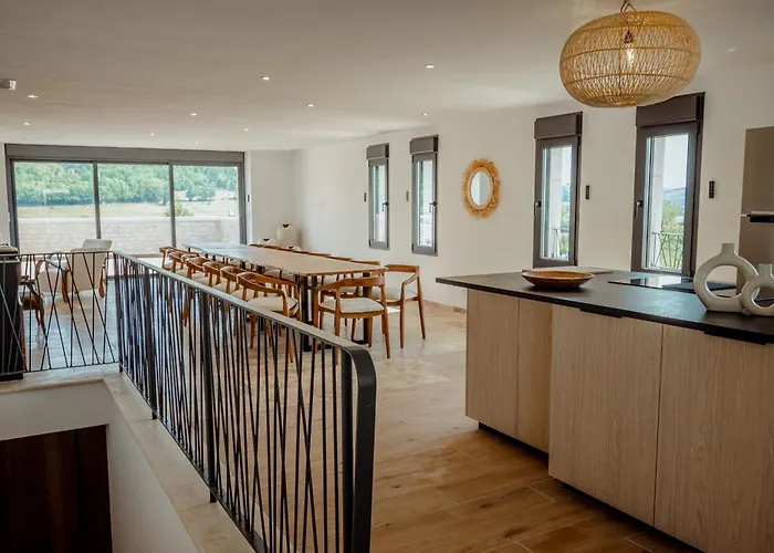 Des Vignes - Piscine - Jacuzzi - 18 Pers Villa Cazes-Mondenard