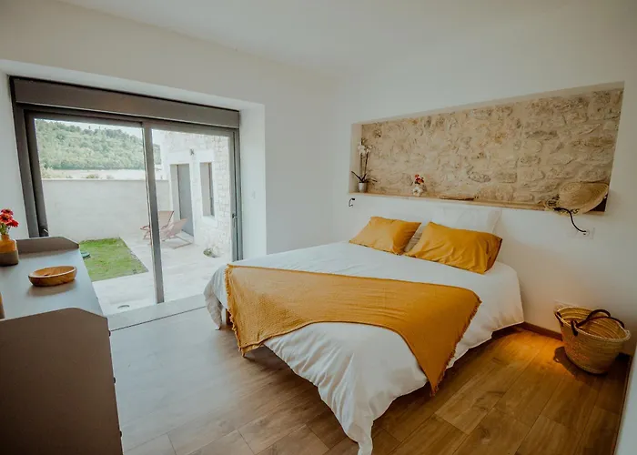 Villa Des Vignes - Piscine - Jacuzzi - 18 Pers Cazes-Mondenard